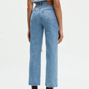 Levi's Premium Ribcage Straight Ankle Jeans